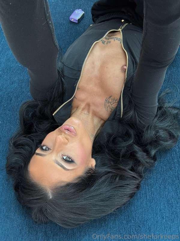 Want more of me in your life? Click follow