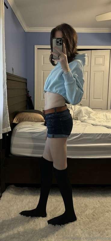 swipe to undress a sick trans girl ;3  been feeling like shi..