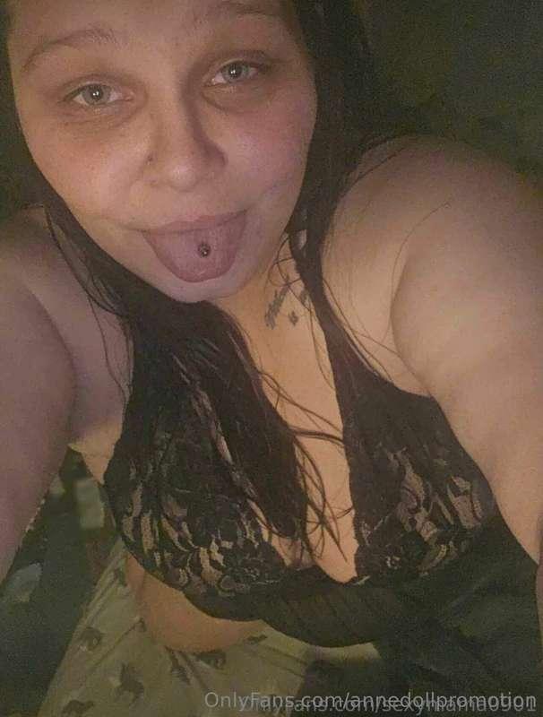 @sexymama0901  Hi welcome to my spicy page There will be new..
