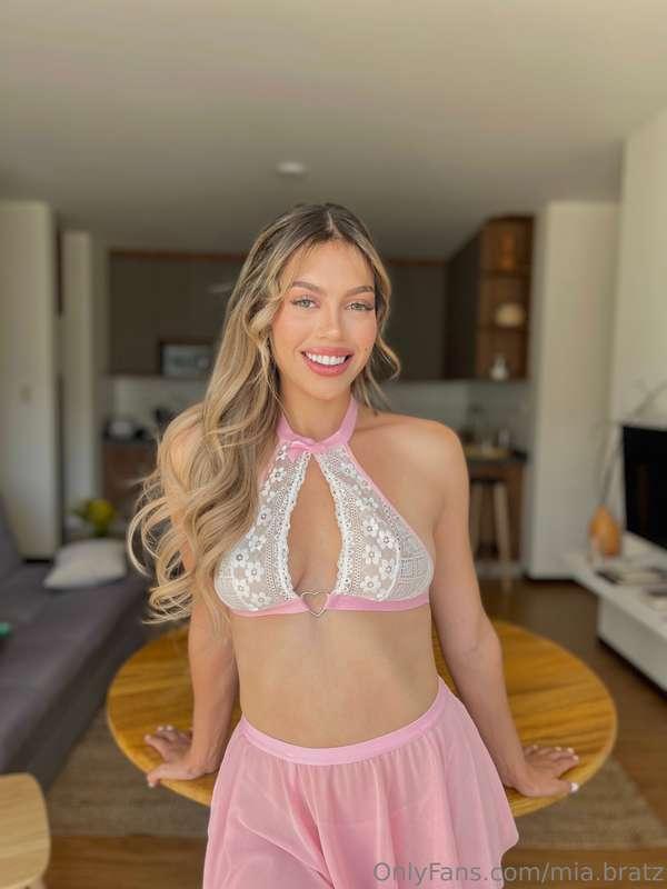 mia.bratz image #0