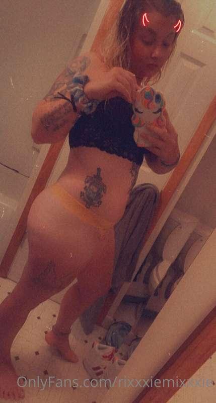 Come see what you’re missing 🫶🏻🥵  If I can get my subscriber..