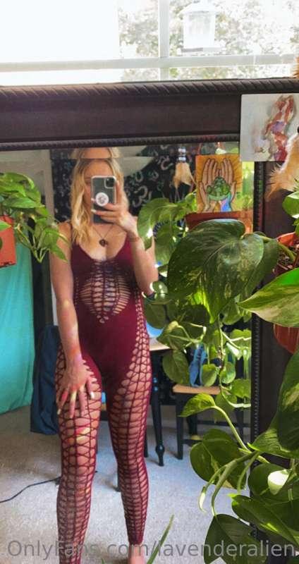 This bodysuit is hotttttt