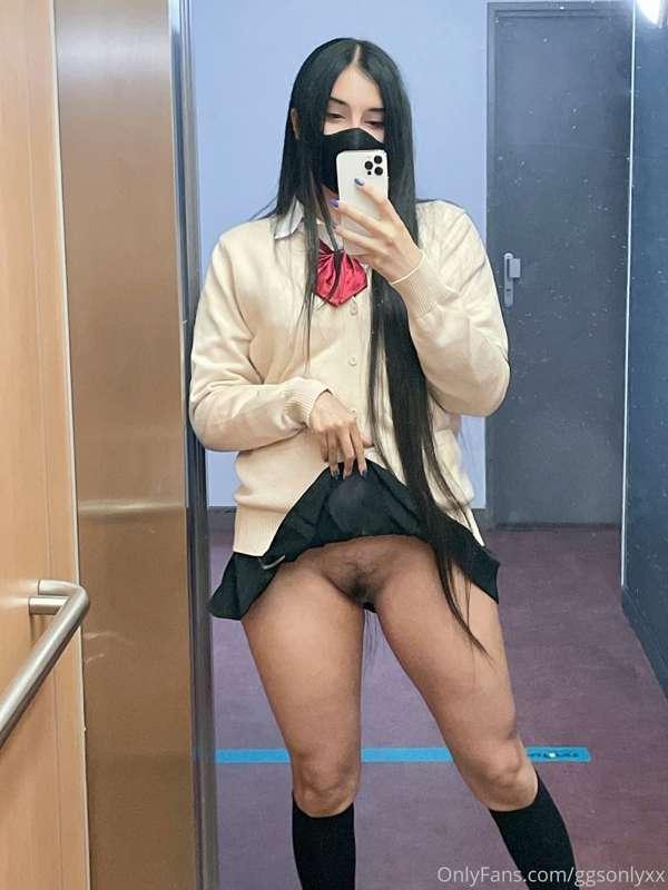 I'm a good student I promise! (3 pics)