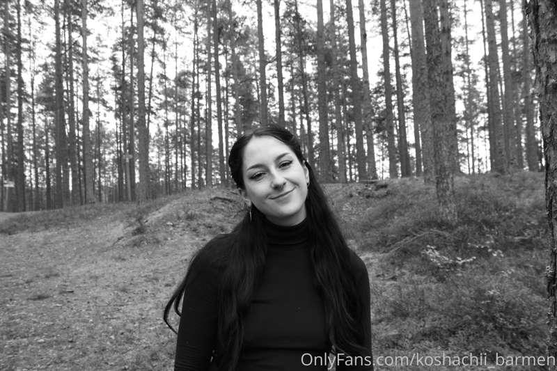 today i had a great trip to the local swamp and forest 🌹🥰