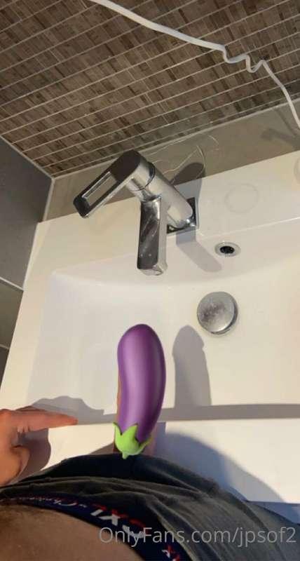 do you want to see without the 🍆?