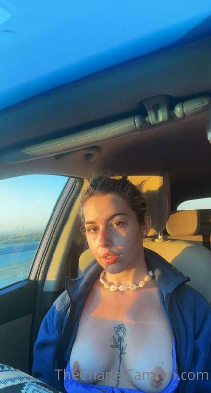 A lil titty pick from my 16 hour drive from Seattle to L. A ..