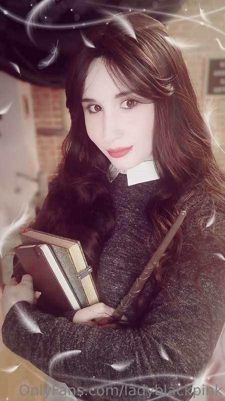 🇪🇦
🦁*69 PUNTOS PARA... GRYFFINDOR!*🦁

Lo siento, Gryffindor ..