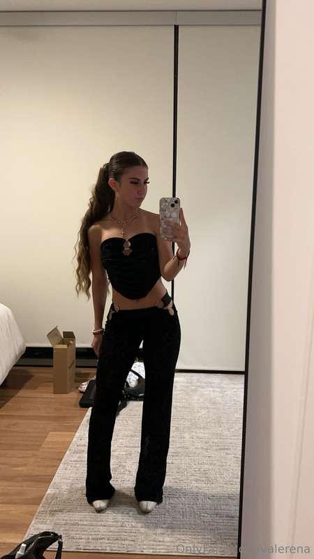 Happy Halloween!!! Come get some holiday discounts today🎃👻