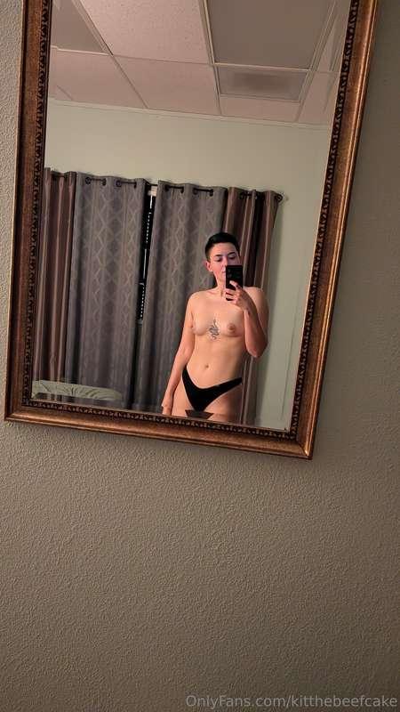 kitthebeefcake image #1