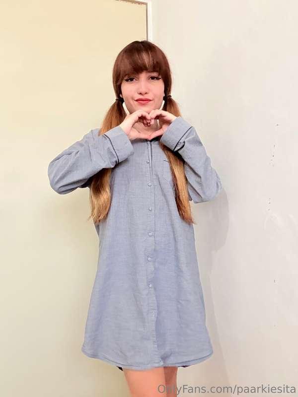 En vivo el día jueves 😍🥰 11 pm hora México central. Espérenm..