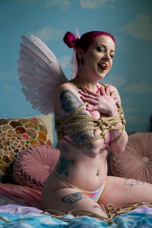 ladylazarus image #0