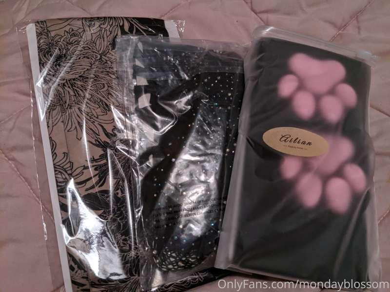 Someone sent me stockings 😍 can't wait to share with y'all. ..