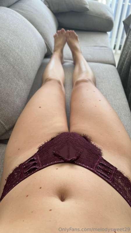 Enamorada de esta braguita de encaje color berenjena 🍆 