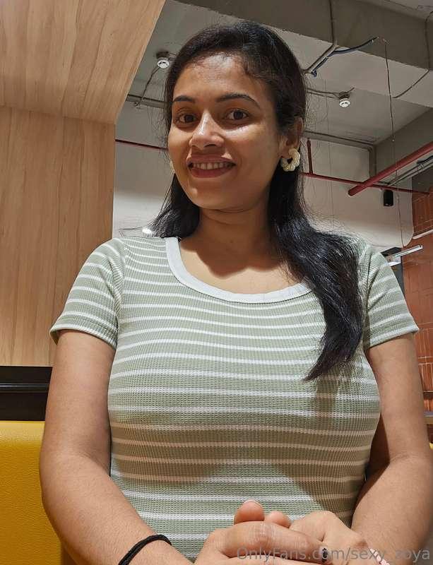 Keep your eyes on mine 👀😌