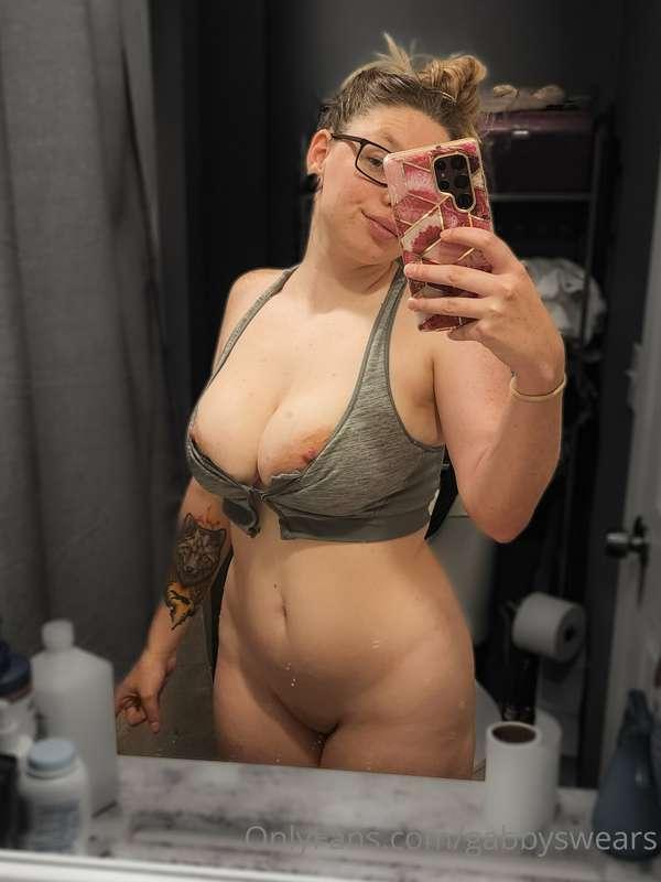 Post workout, pre shower pic 🔥