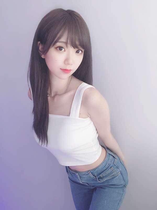 흰티에 청바지💙