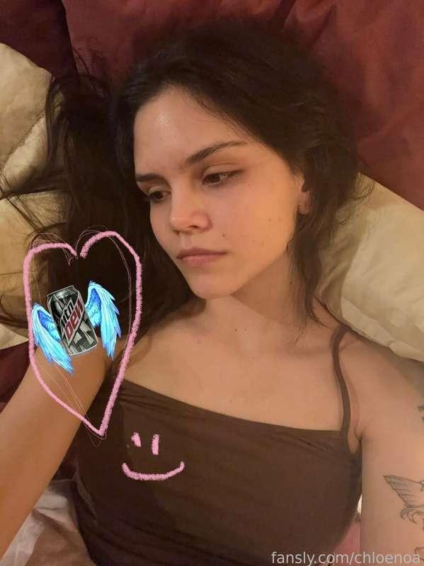 chloenoa image #1