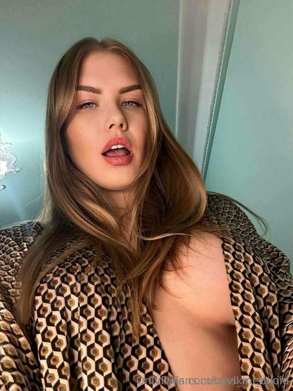 🍒 𝐅𝐑𝐄𝐄 𝐒𝐔𝐁𝐒𝐂𝐑𝐈𝐏𝐓𝐈𝐎𝐍 🍒 ℍ𝕆𝕋 ℙℍ𝕆𝕋𝕆𝕊𝔼𝕋👉🔥@vikini_bikini 🔞
Wet and..