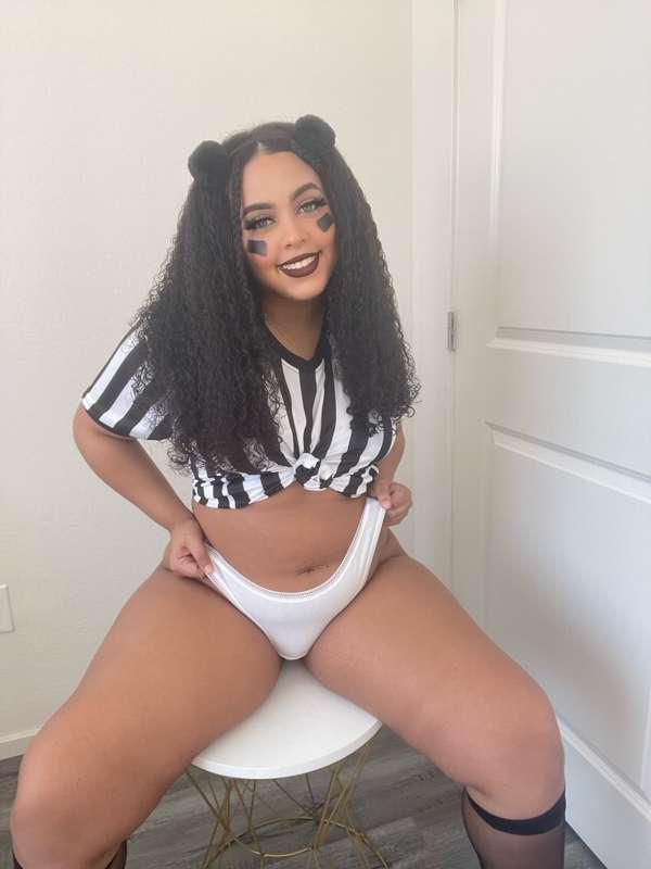 u could watch the super bowl… or u could watch me for just $..