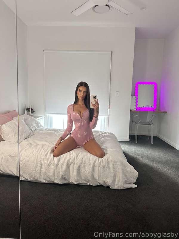 What would we do on this bed? 😈
