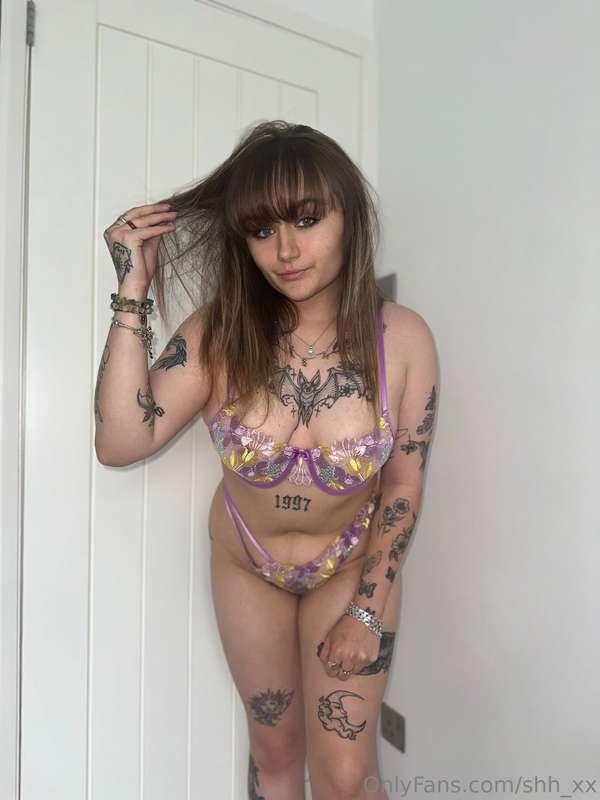 Send me a tip for a BIG surprise 🎁💦💜