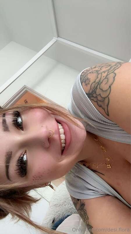 Would you rather hear my moan or make me scream? 🙊