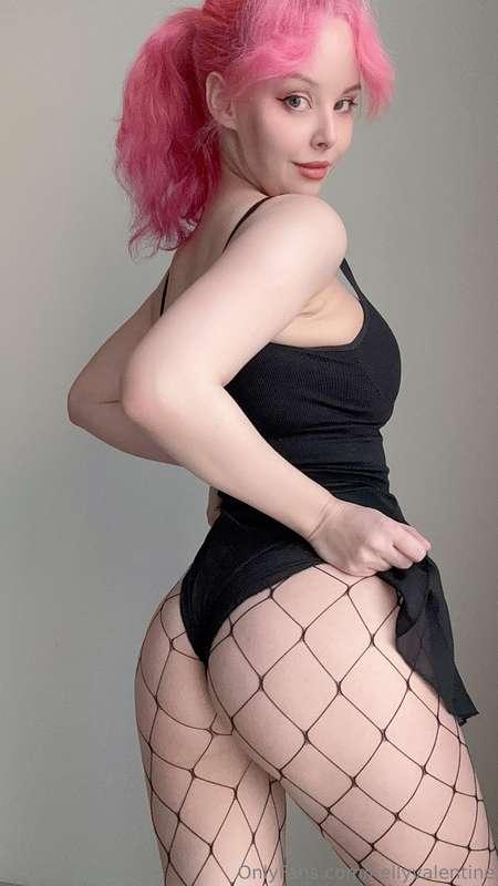 hellyvalentine image #7
