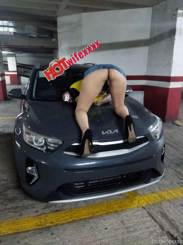 hotwifexxxx image #2