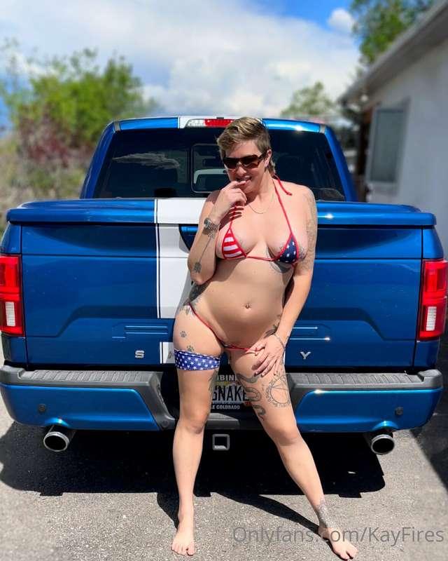 Happy Labor Day Throwback 🇺🇸✌🏼👙