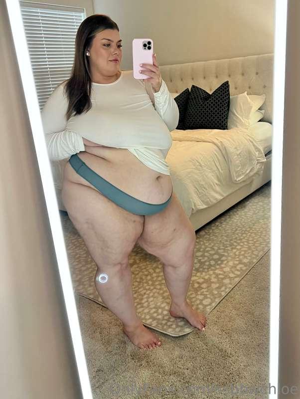 Feeling plump today 😘