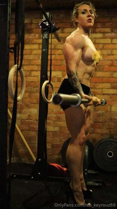 If you LOVE my 15 inch biceps getting HARDER and PUMPED then..