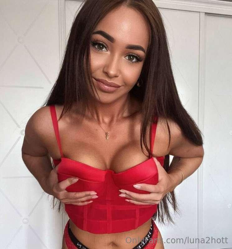 🔞 SUBSCRIBE @julie_melons She is waiting for you 🔞    
     ..
