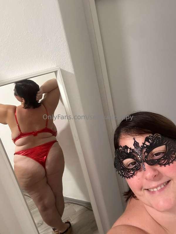 sensualpoppy image #1