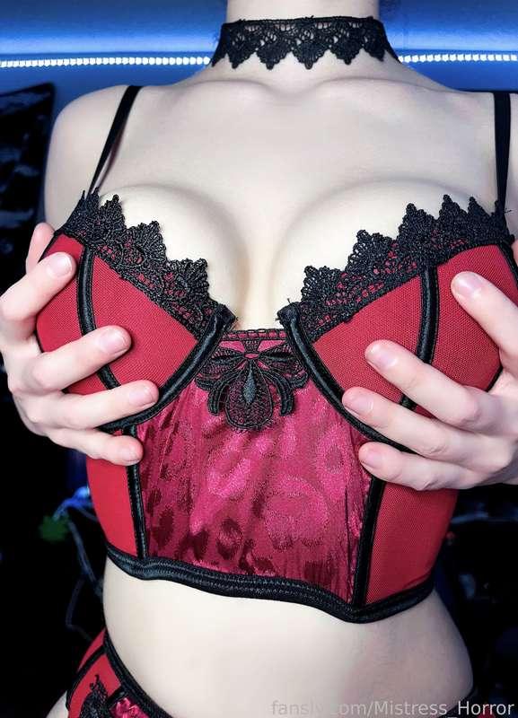 mistress_horror image #1