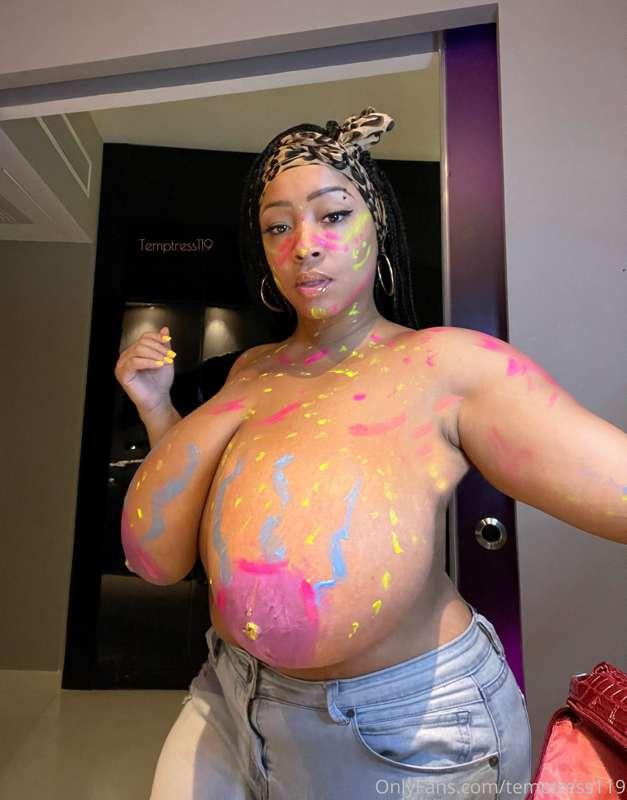 Wow 🎨 I still can’t believe I went to the party like this!