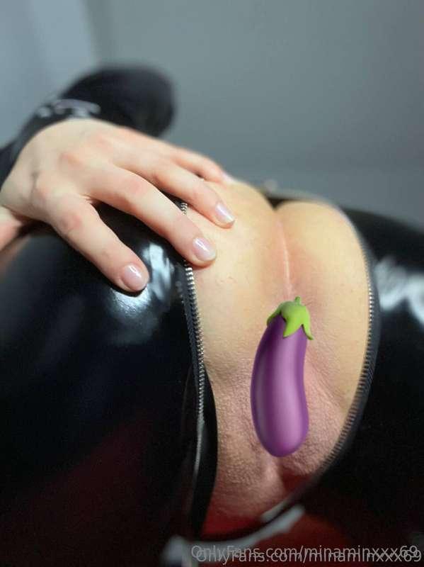 Backshots would really heal me right now 😝😝😏