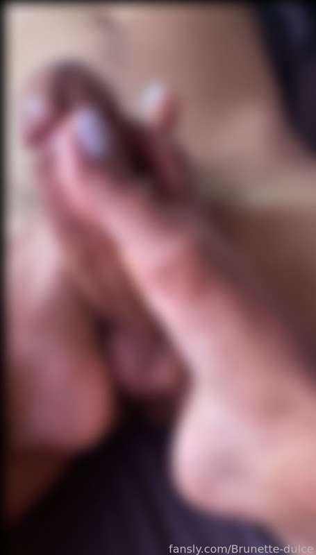 my feet do a good job with that big cock 
#fyp #footjobs #couple #feet #fetish
