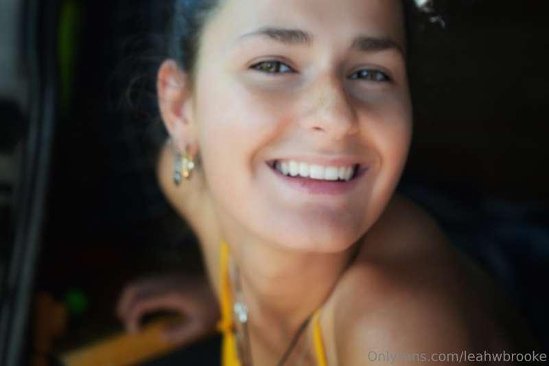 leahwbrooke image #4