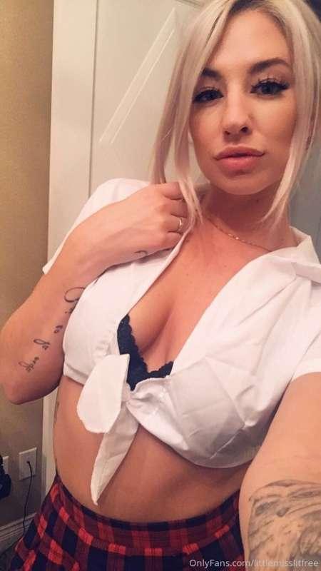 sorry I'm late for school, i couldn't find my panties. i did..