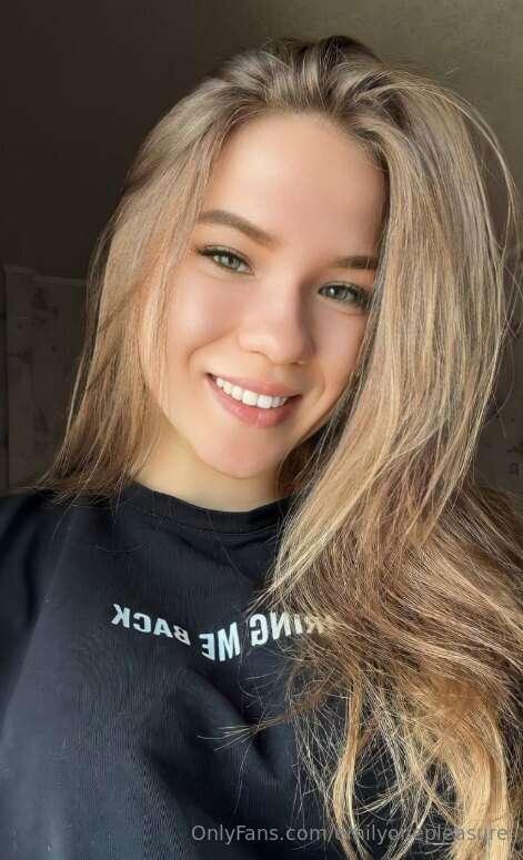 🔥FIRE GIRL 🔥       
 Today @augustlady I can give myself to ..