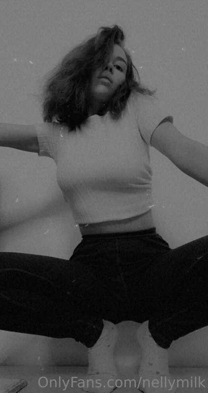 Your hot  bb 🫣

@onlyfans