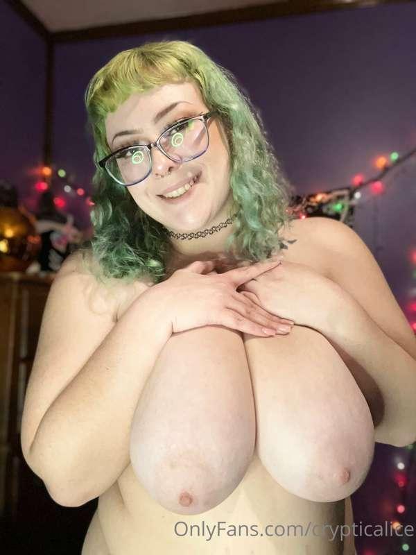 Glasses or no glasses?