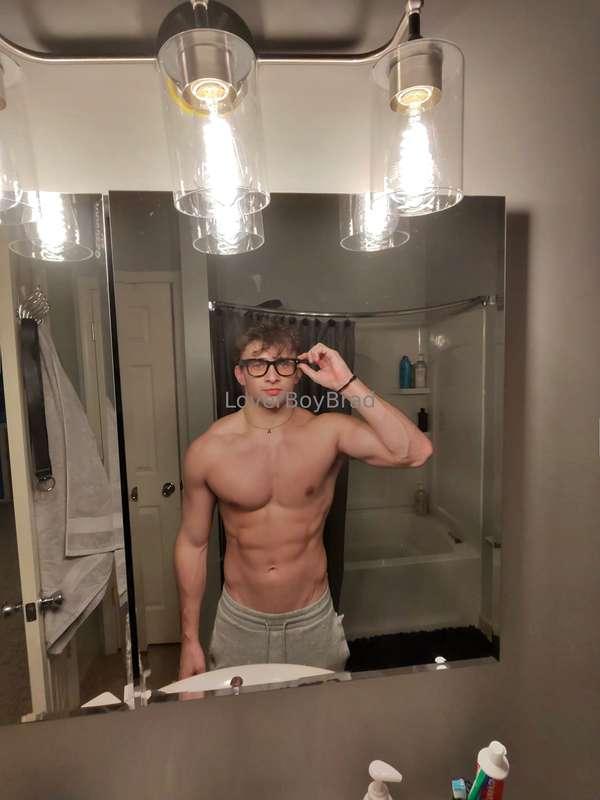 Y’all said to not have the ass for a little so here we are ;..