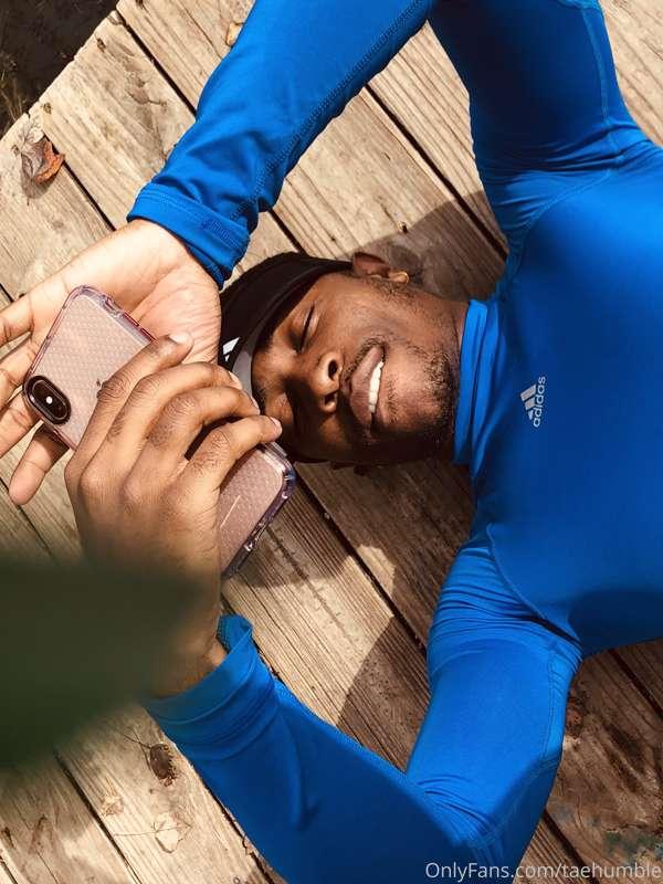 😁don’t mind my selfies just spacing it out rather than havin..