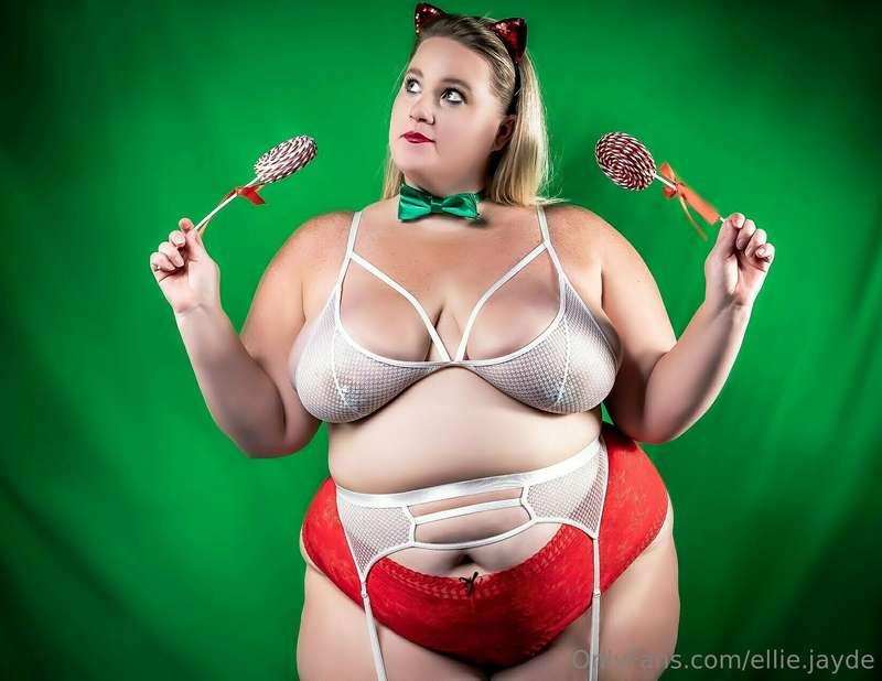 ***MERRY CHRISTMAS LOVES! 🎄🎅🏻☃️❄️*** Appreciate you all so m..