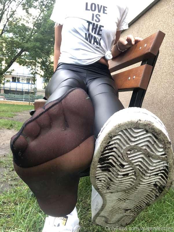 Sweaty pantyhose