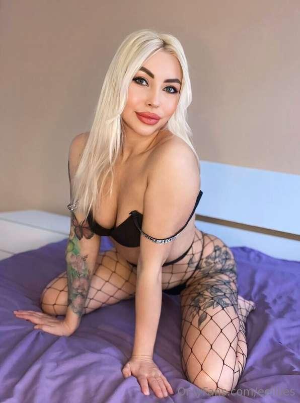 Subscribe for free today 👉 @blondy_desireEnjoy @blondy_desir..