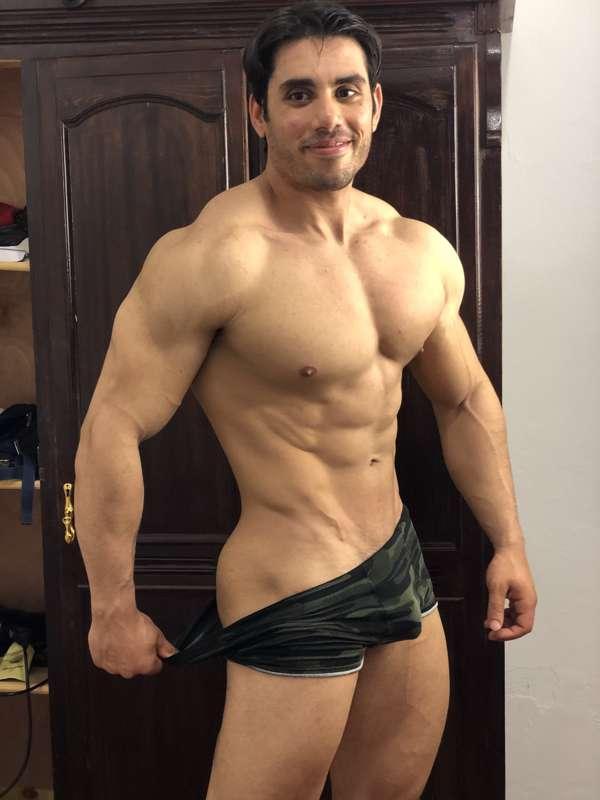 1 Month Quarantine, no weightlifting, only shadow boxing, an..