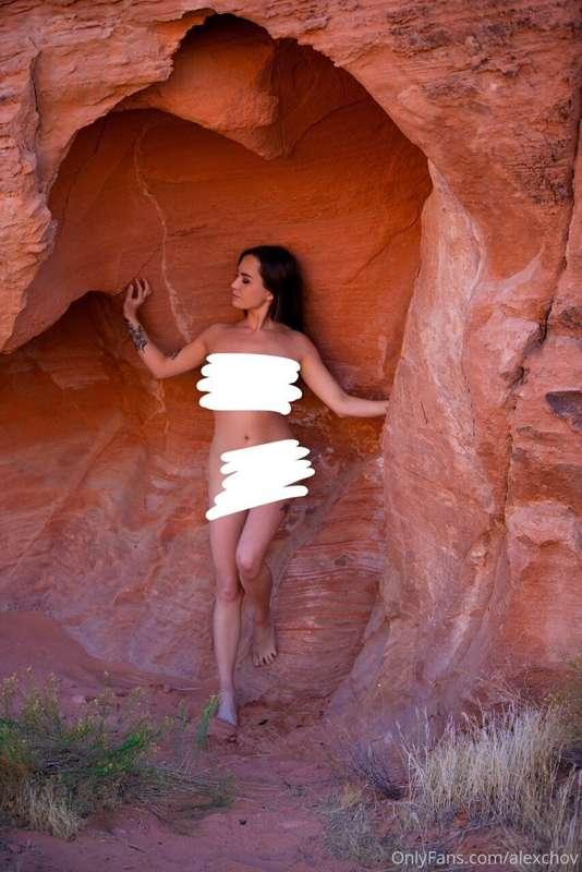 Playing in the Valley of Fire, Nevada! One of my favorite pl..