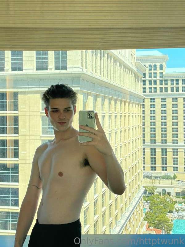 In Vegas with **SnapUpToYou** 😈